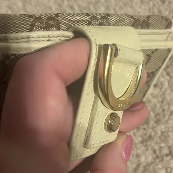 Gucci Wallet - Picture 5 of 11